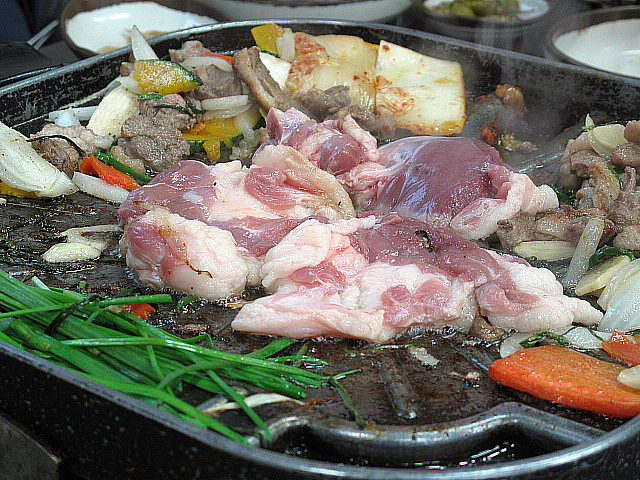 생오리가 좋은곳  아우성 생오리 전문점 .....